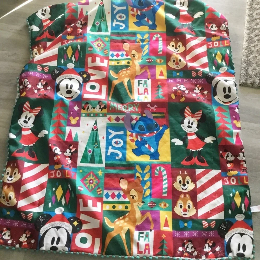 Disney Mickey Minnie Christmas Movie  Throw Blanket Xmas